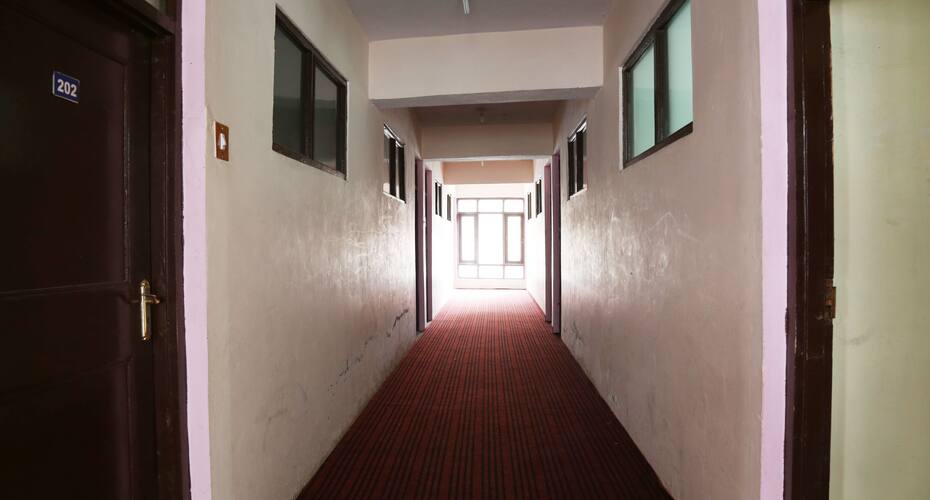 Hotel Chinar Groove, Srinagar 5